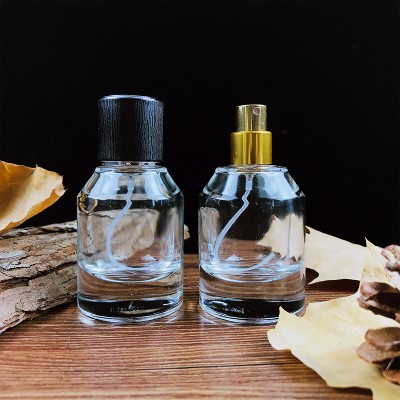 1oz 30ml High Grade Crystal Glass Empty Bottle with Sprayer with Black Cover for Storing Personal Care Scent Perfume